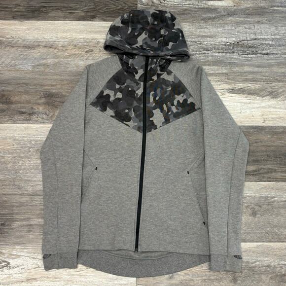 Nike Sportswear Woodland Camo Gray‎ Womens L Full Zip Tech Fleece Hooded Jacket - Picture 2 of 10